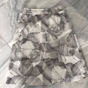 Trendy black and white print Hugo Boss